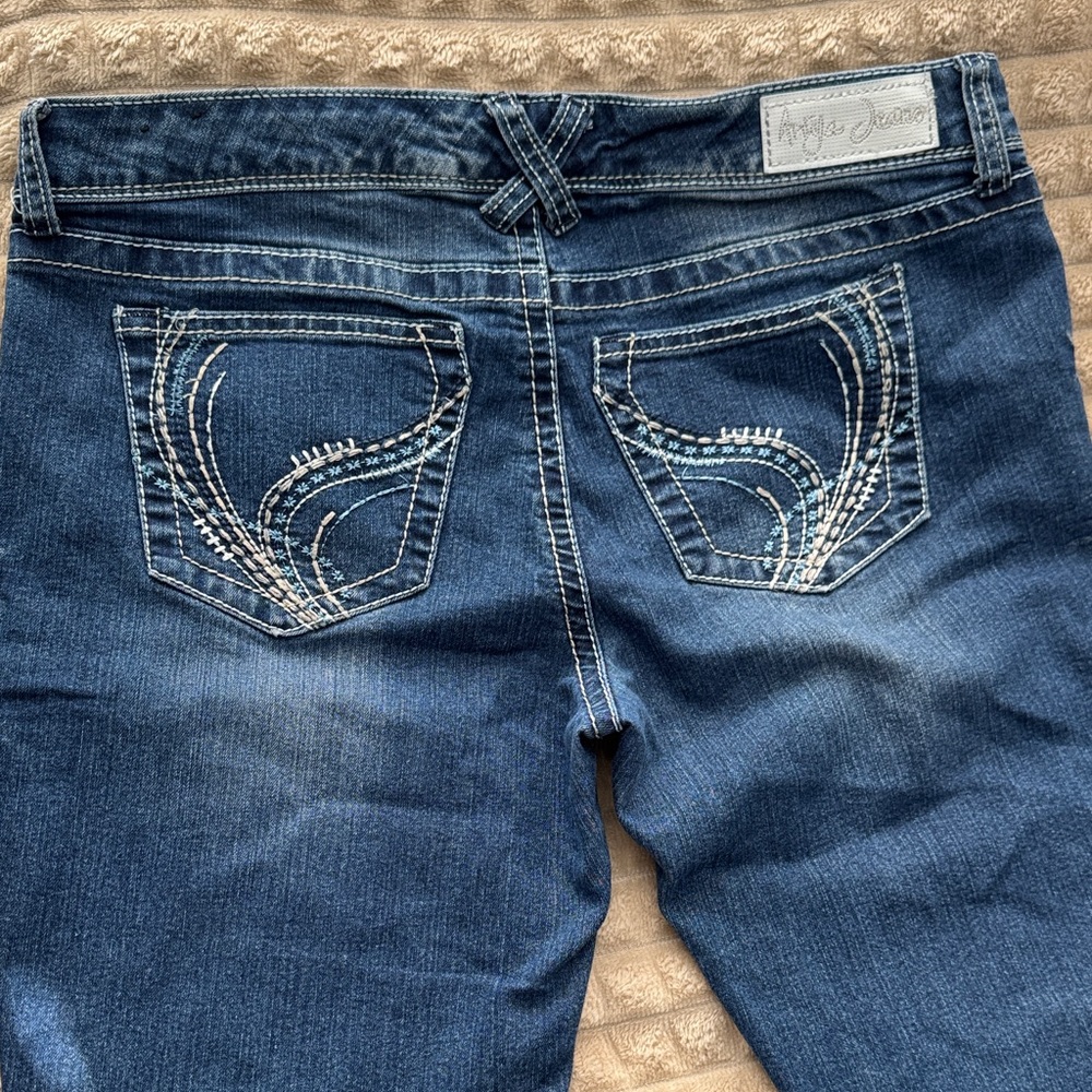 Ariya jeans 13/14 - Picture 3 of 3